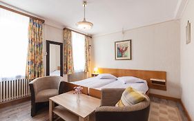 Hotel DeFive